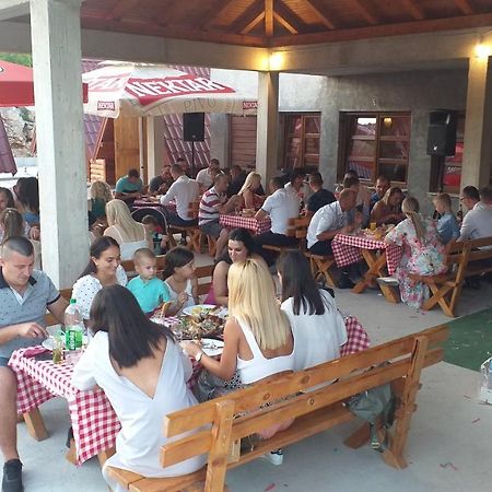 מלון טרביניה Rural Tourism/Ruralni Turizam Kisin מראה חיצוני תמונה